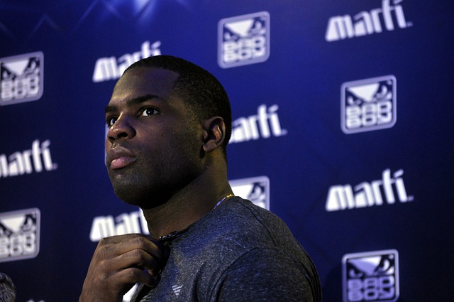 通过抢断掌 通过抢断掌